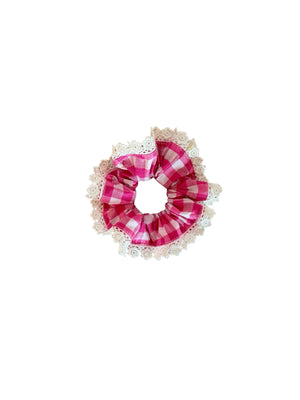 SCRUNCHIE CUADRADA ENCAJE