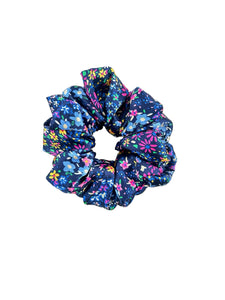 SCRUNCHIE M FLORES ESTRELLADAS